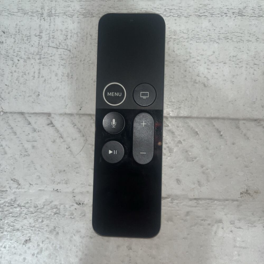 Apple TV Siri Remote Control -- EMC3186 -- A1962